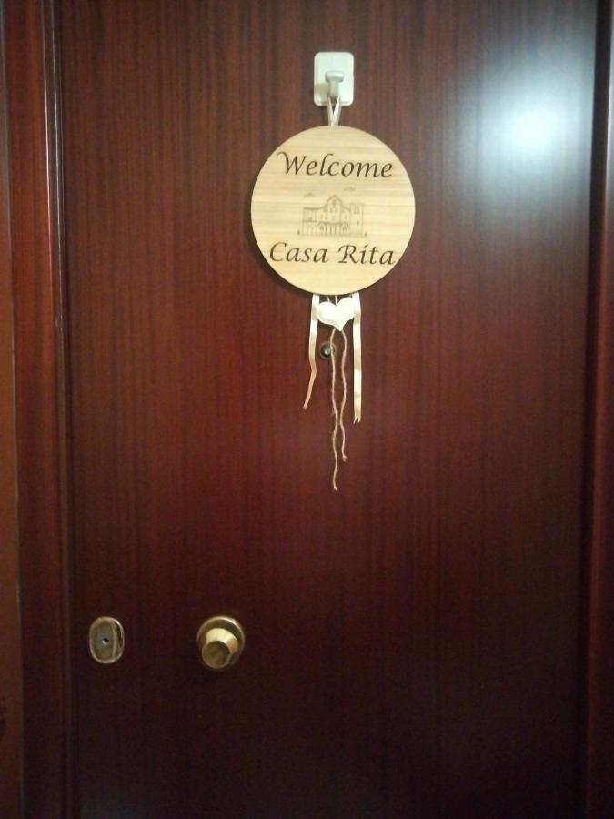 Casa Rita Apartment Bari Bagian luar foto